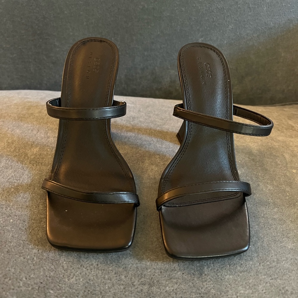 NWT ASOS Nadia mule